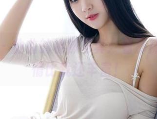 轰趴猫 – 曲曲的棉袜写真：看那袜子，表情比我还丰富！