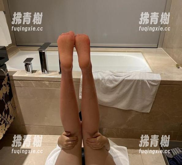 迷人的五姨太 微密圈 - 迷人的五姨太出了新视频,图包更新得太给力了!