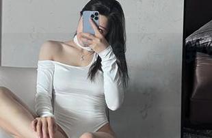 微密圈 – 原图在此！金希儿辣到让臭弟弟们变身吃瓜群众