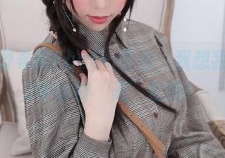 照着鹿野希的Fantia图包，我想我的2023年会被‘美’包围！