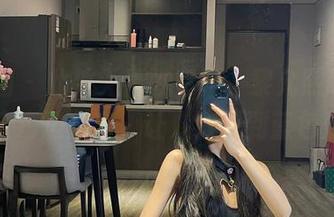 微密圈 – 此处无声胜有声，黎允熙baby的高清海边分享，让人联想到蓝色浪潮。