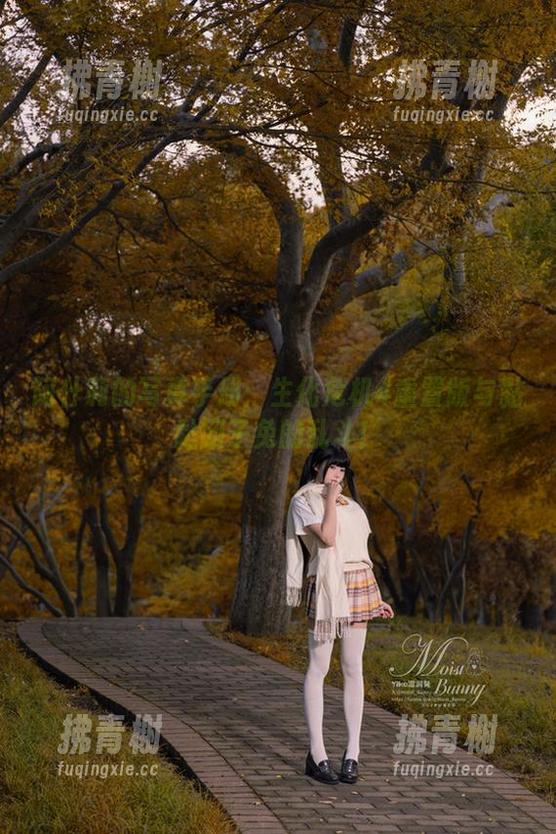 黏黏团子兔 阿什莉的写真手册:生化危机4重置版与黏黏团子兔的乱斗!