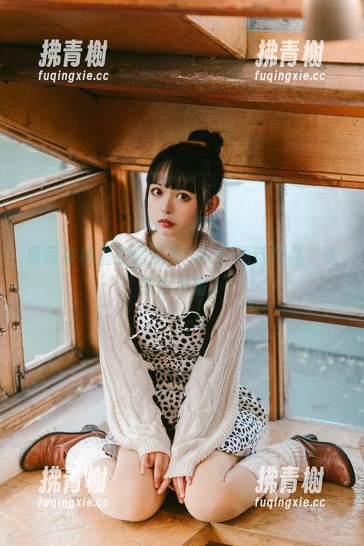 黑猫猫ovo 草莓森林里的黑猫猫ovo:精选作品,迷失也不错?